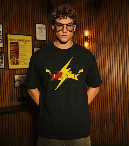 Getsetwear Pikachu oversized black T-shirt for a modern streetwear fit guide