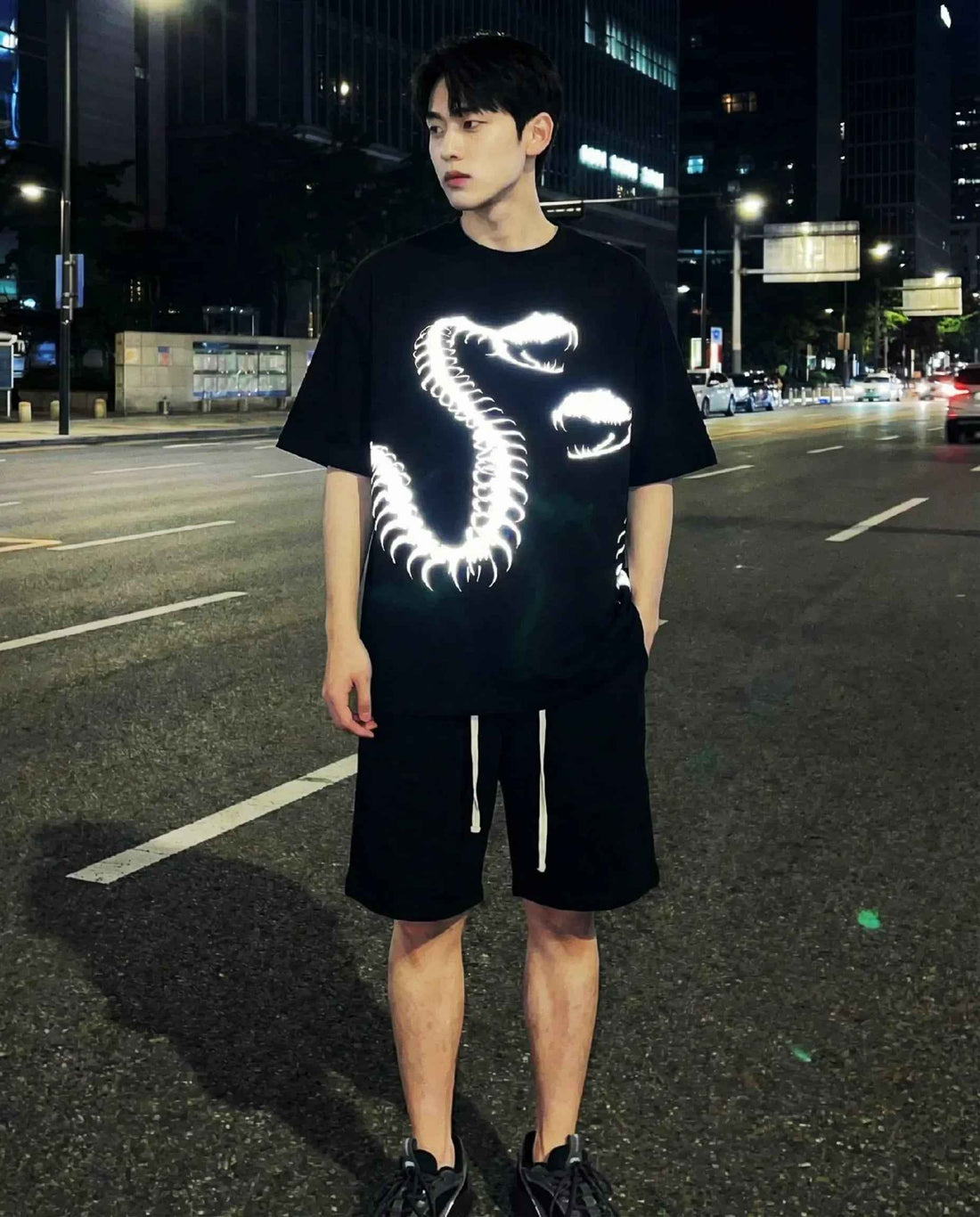 Getsetwear reflective Venom spine tee showing detailed fan merchandise print quality