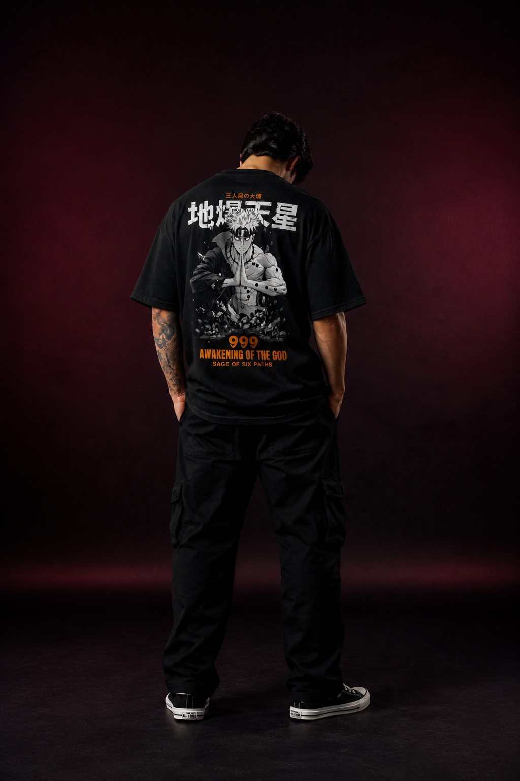 Boxy drop-shoulder oversized t-shirt, the defining fit of Indian streetwear